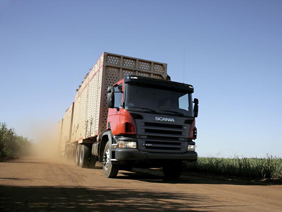  Scania P420 6x4 2004 года  (фото 4 из 6)